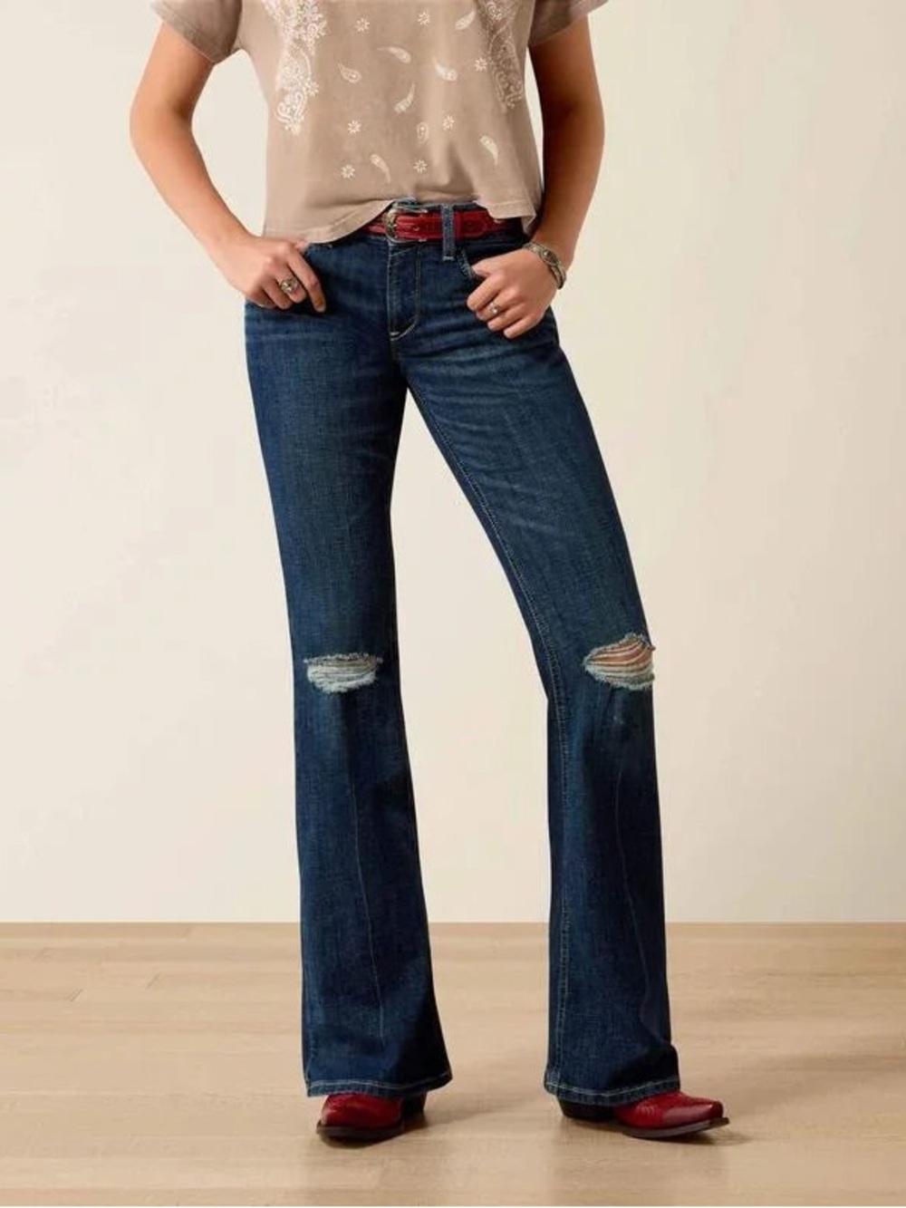 Ariat Women's Christine Perfect Rise Flare Jean In The Color Siren Size 32 Long